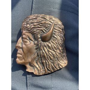 Belt Buckle American Indian Buffalo Bison Fur Cap Dress 1970s Vintage